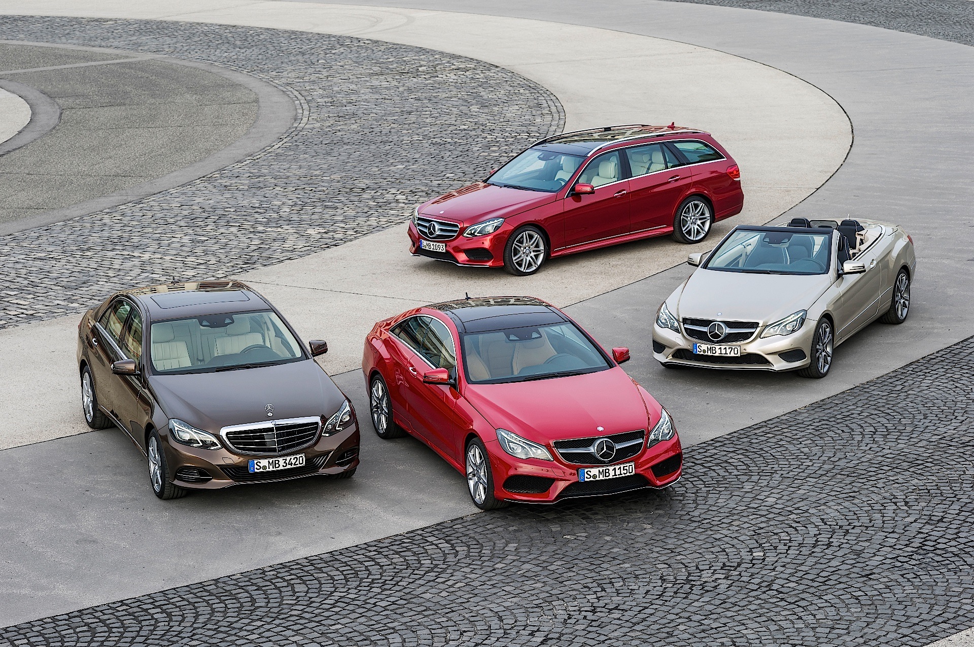 Mercedes Benz E-Klasse And Predecessors photo 38