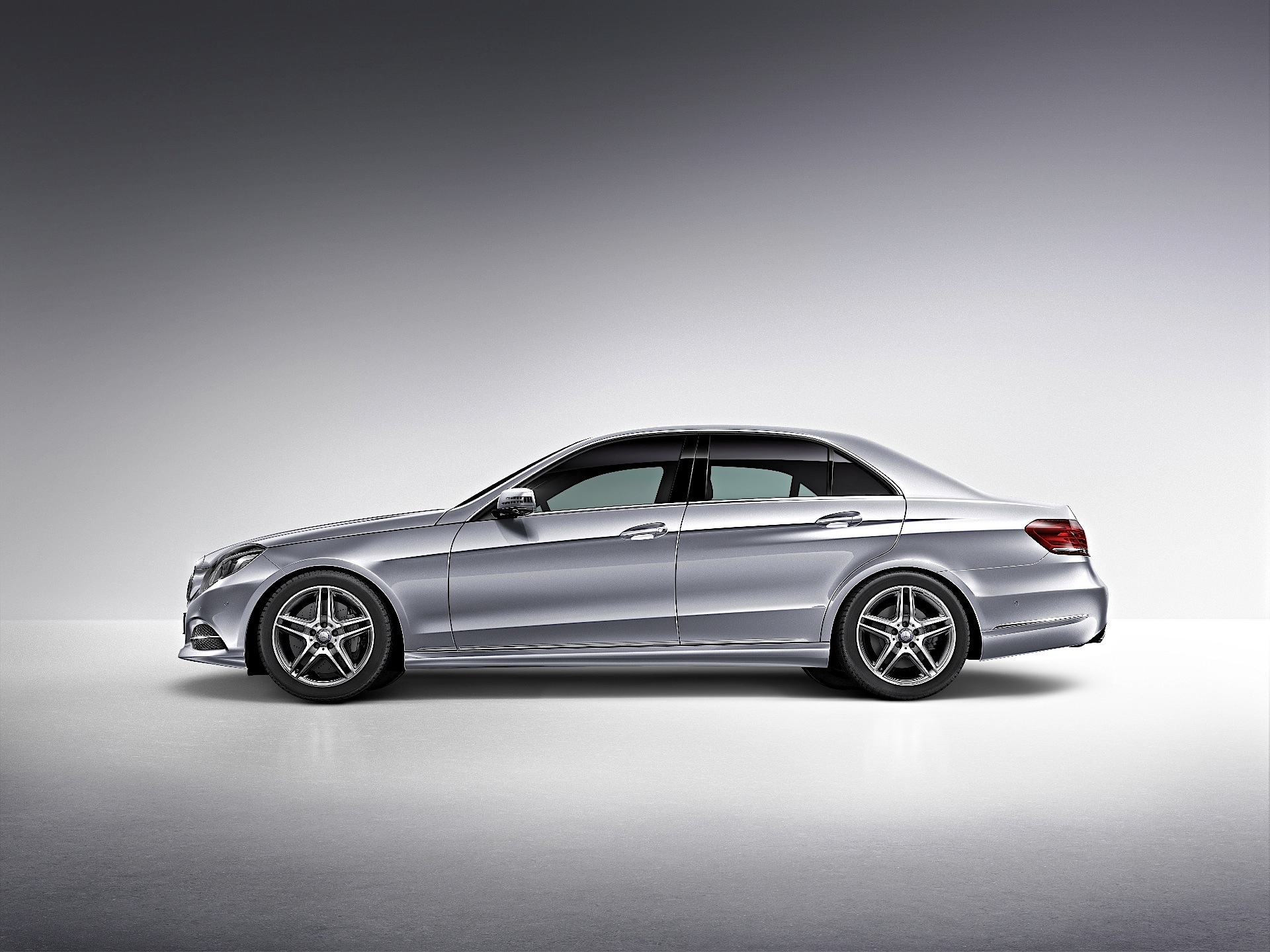 Mercedes Benz E-Klasse And Predecessors photo 44