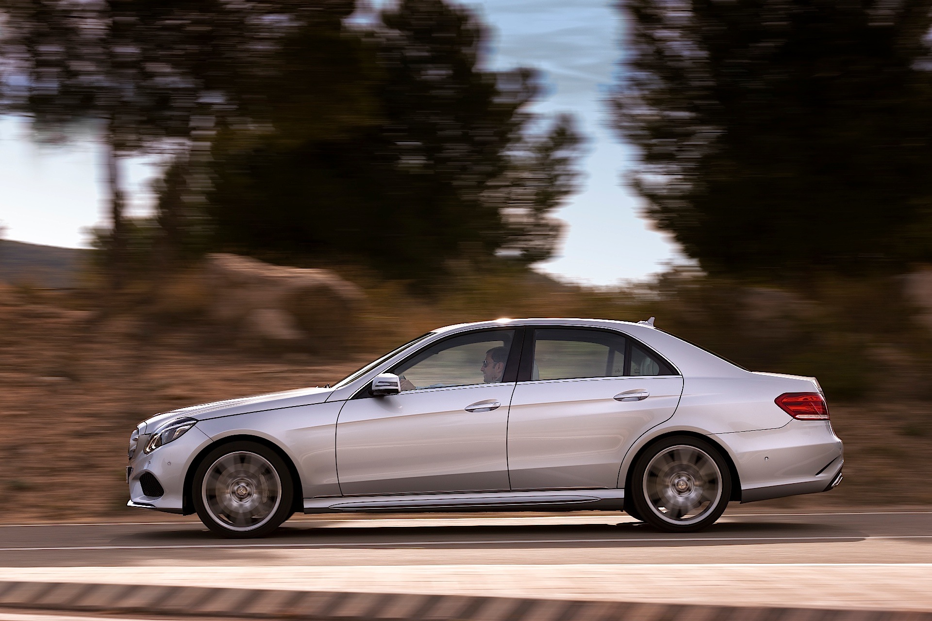 Mercedes Benz E-Klasse And Predecessors photo 73