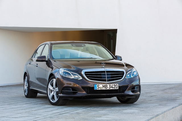 Mercedes Benz E-Klasse And Predecessors photo 9
