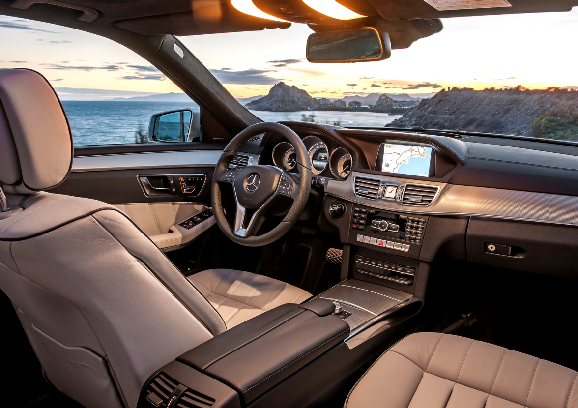 Mercedes Benz E-Klasse And Predecessors photo 108