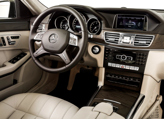 Mercedes Benz E-Klasse And Predecessors photo 109