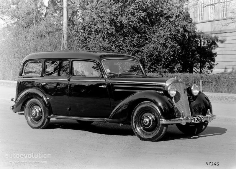 Mercedes Benz E-Klasse And Predecessors photo 15