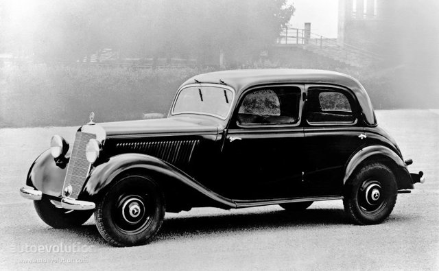 Mercedes Benz E-Klasse And Predecessors photo 6