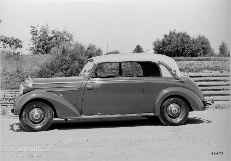 Mercedes Benz E-Klasse And Predecessors photo 6