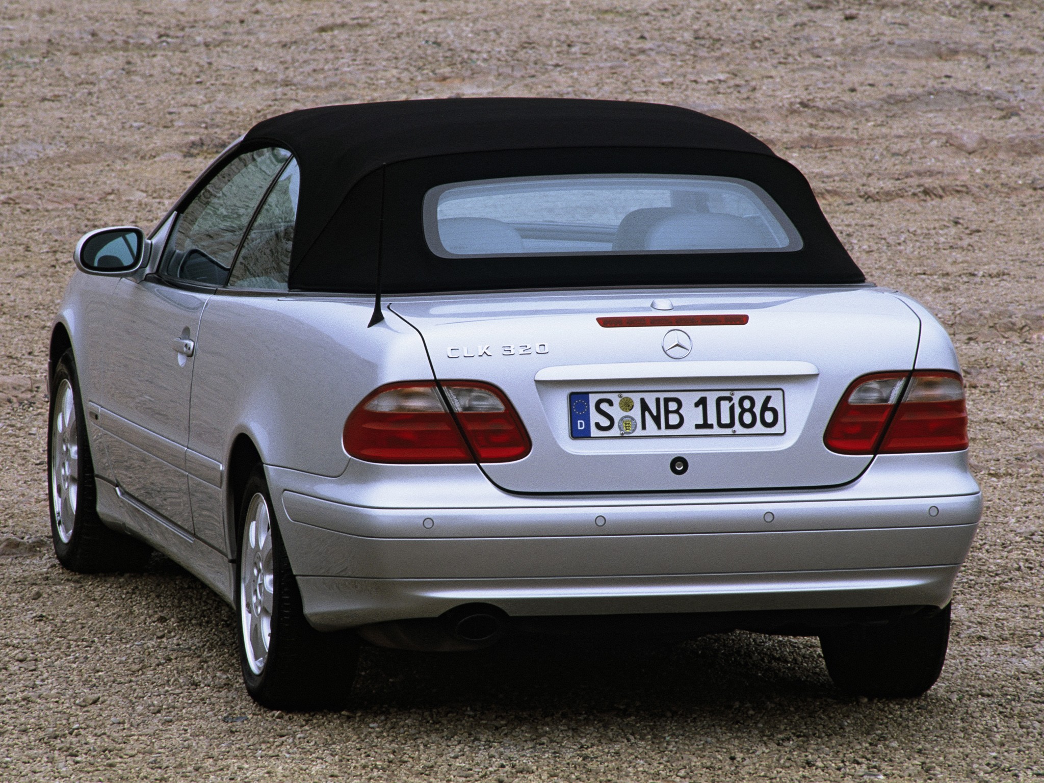 Mercedes Benz E-Klasse Cabriolet And Predecessors photo 16