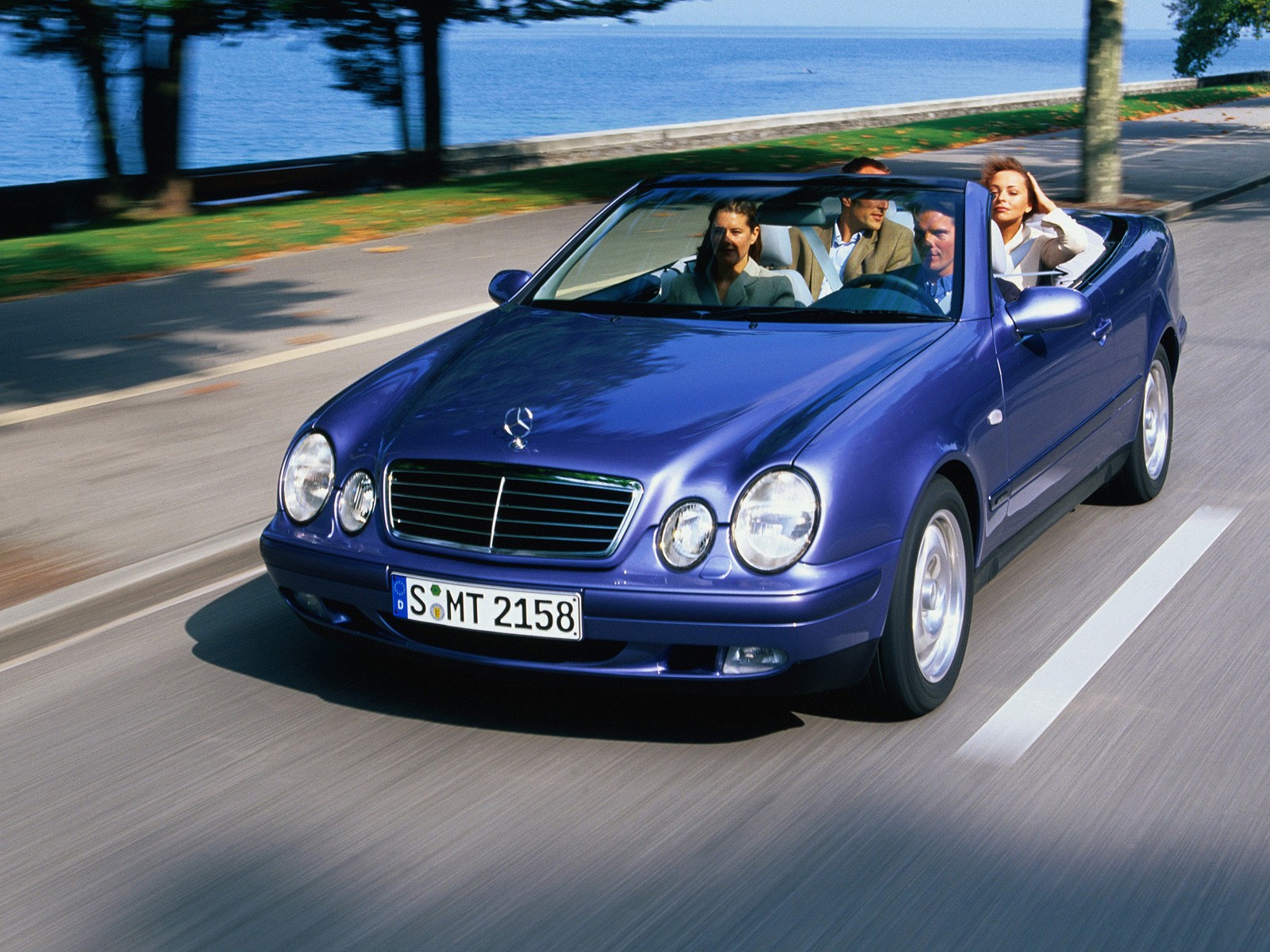 Mercedes Benz E-Klasse Cabriolet And Predecessors photo 22