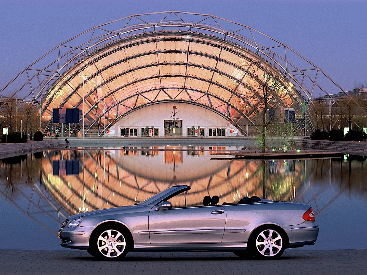 Mercedes Benz E-Klasse Cabriolet And Predecessors photo 11