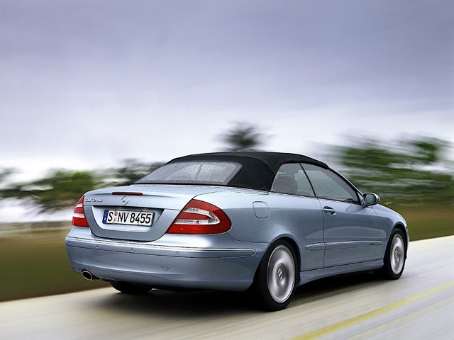 Mercedes Benz E-Klasse Cabriolet And Predecessors photo 12