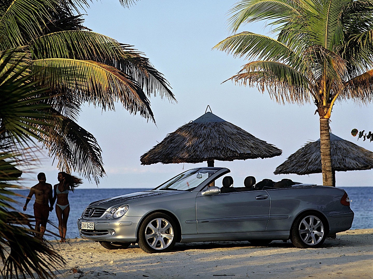 Mercedes Benz E-Klasse Cabriolet And Predecessors photo 25