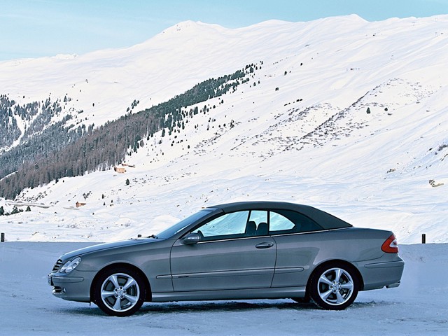 Mercedes Benz E-Klasse Cabriolet And Predecessors photo 37