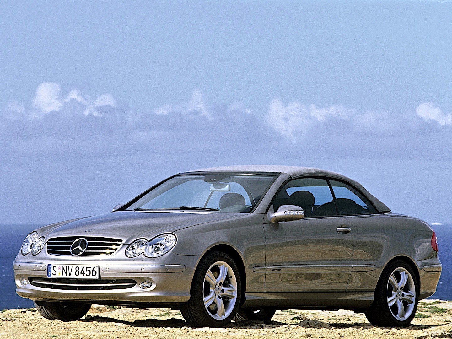 Mercedes Benz E-Klasse Cabriolet And Predecessors photo 46