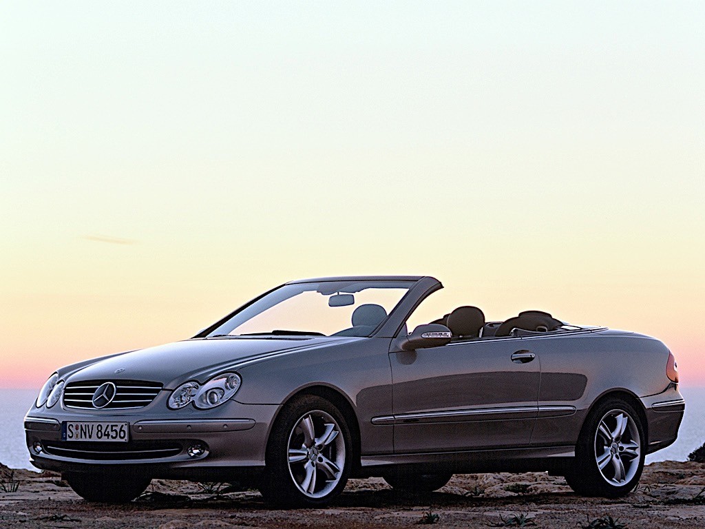 Mercedes Benz E-Klasse Cabriolet And Predecessors photo 47