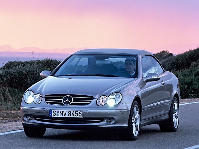 Mercedes Benz E-Klasse Cabriolet And Predecessors photo 48