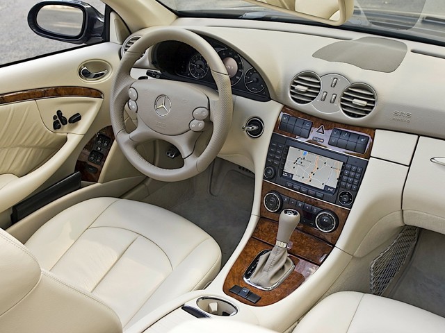 Mercedes Benz E-Klasse Cabriolet And Predecessors photo 44