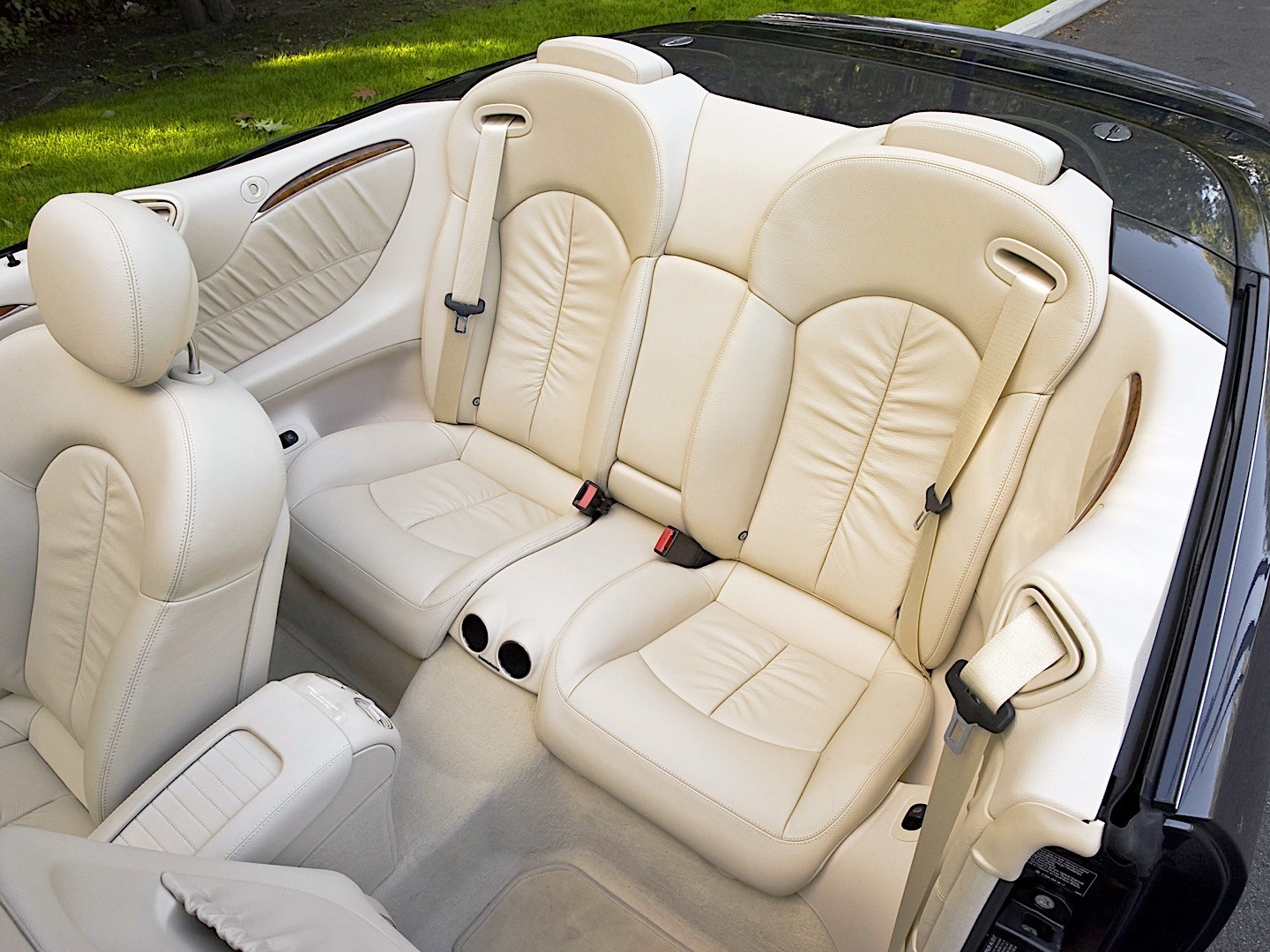 Mercedes Benz E-Klasse Cabriolet And Predecessors photo 45