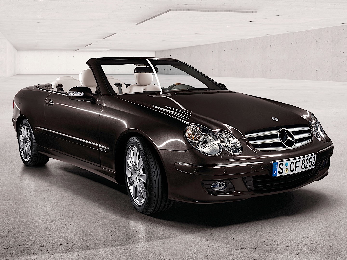 Mercedes Benz E-Klasse Cabriolet And Predecessors photo 19