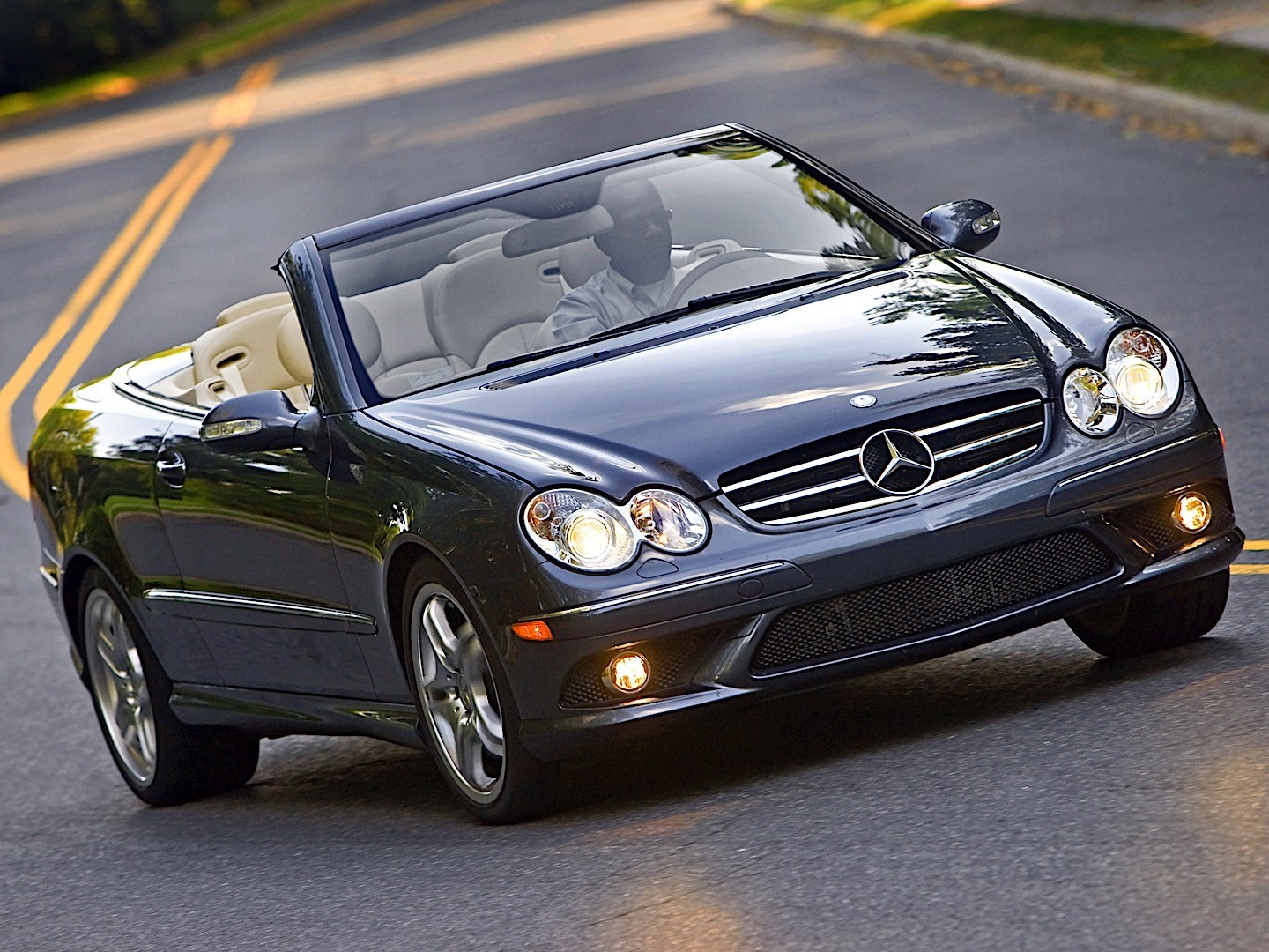 Mercedes Benz E-Klasse Cabriolet And Predecessors photo 24