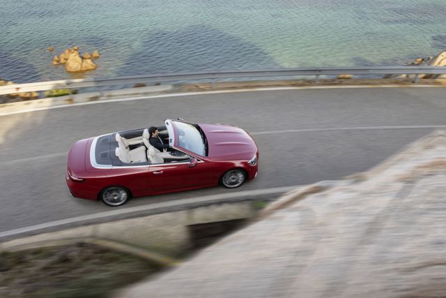 Mercedes Benz E-Klasse Cabriolet And Predecessors photo 22