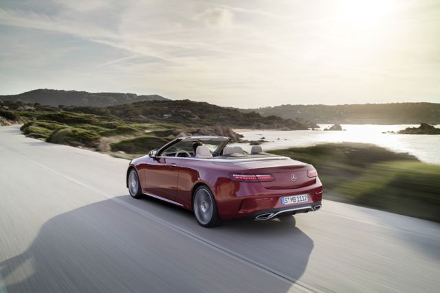 Mercedes Benz E-Klasse Cabriolet And Predecessors photo 4