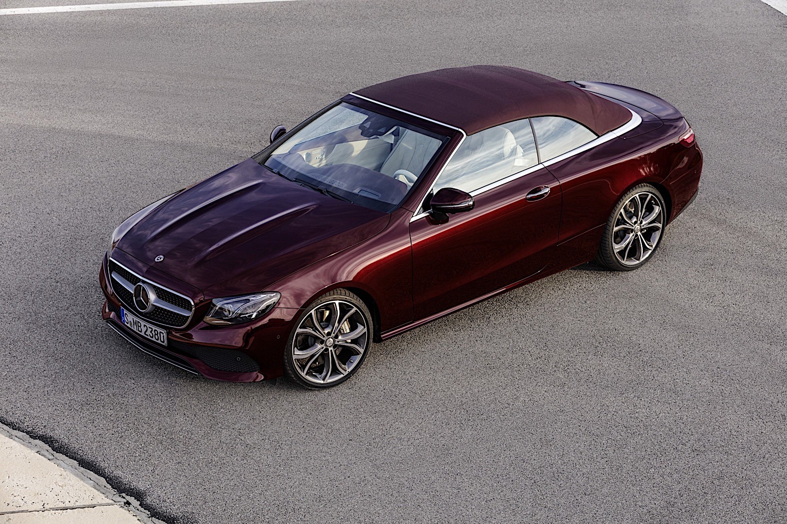 Mercedes Benz E-Klasse Cabriolet And Predecessors photo 4