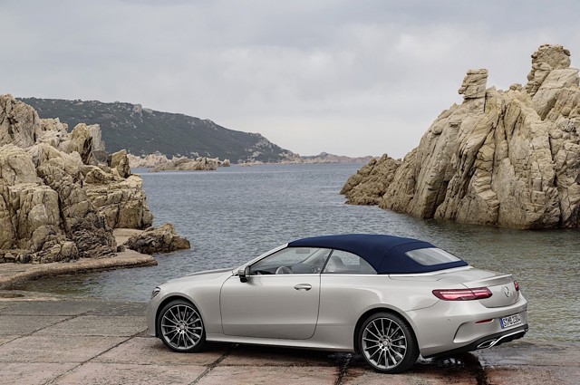 Mercedes Benz E-Klasse Cabriolet And Predecessors photo 9
