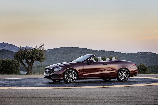 Mercedes Benz E-Klasse Cabriolet And Predecessors photo 11