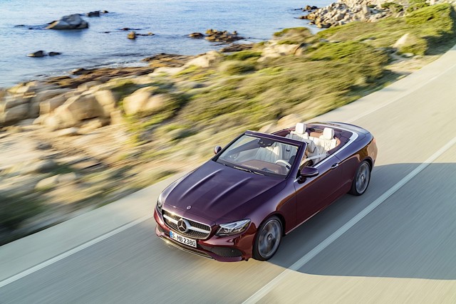 Mercedes Benz E-Klasse Cabriolet And Predecessors photo 19
