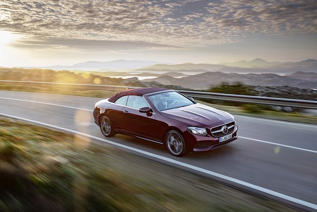 Mercedes Benz E-Klasse Cabriolet And Predecessors photo 21