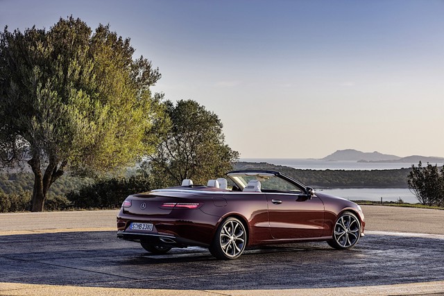 Mercedes Benz E-Klasse Cabriolet And Predecessors photo 25