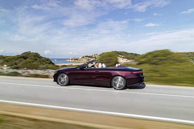 Mercedes Benz E-Klasse Cabriolet And Predecessors photo 28
