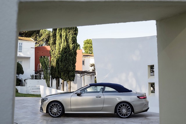 Mercedes Benz E-Klasse Cabriolet And Predecessors photo 51