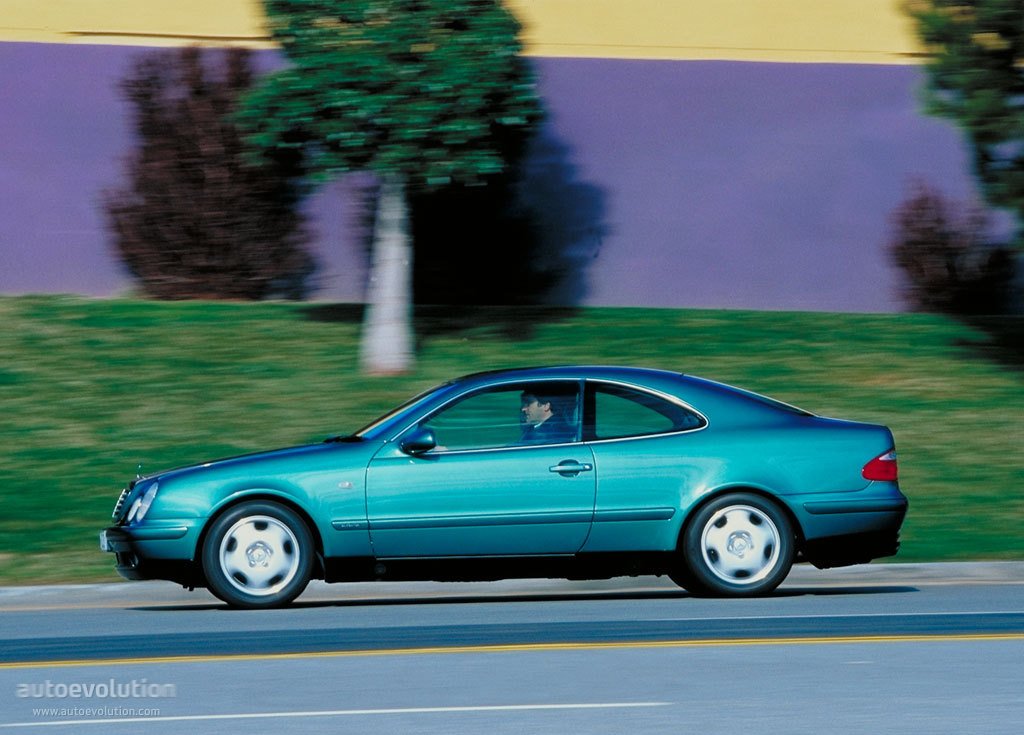 Mercedes Benz E-Klasse Coupe And Predecessors photo 8