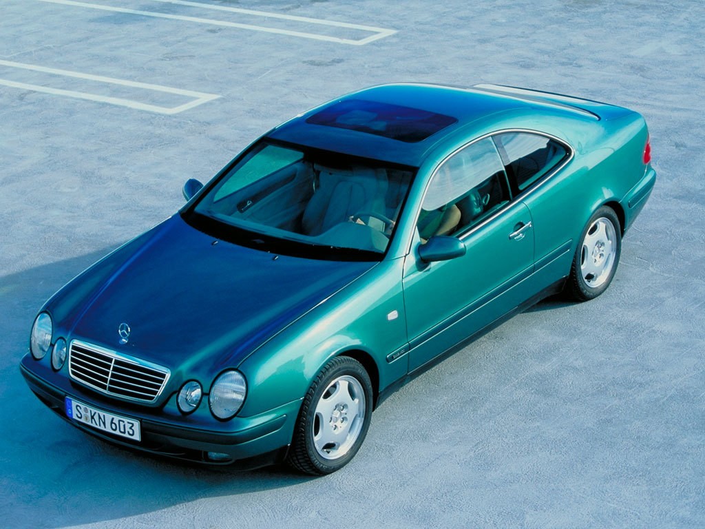 Mercedes Benz E-Klasse Coupe And Predecessors photo 10