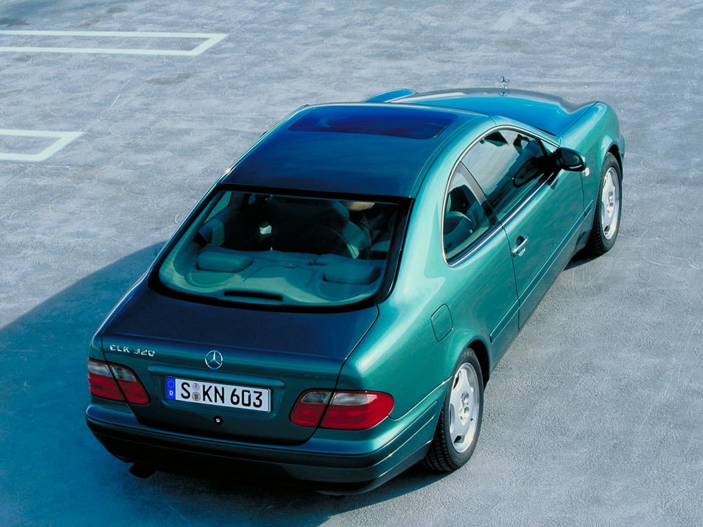 Mercedes Benz E-Klasse Coupe And Predecessors photo 18