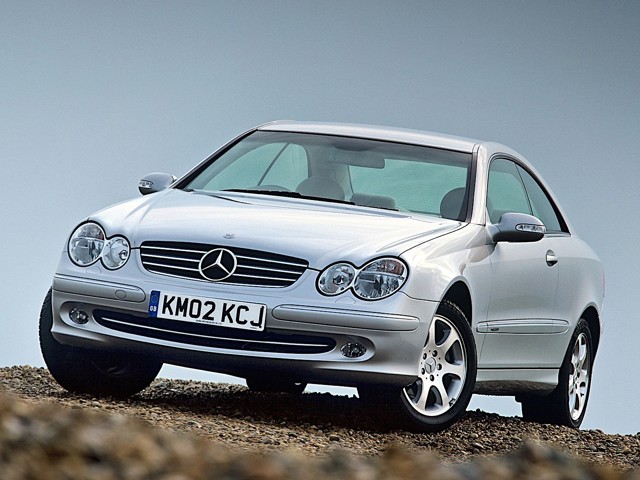 Mercedes Benz E-Klasse Coupe And Predecessors photo 10