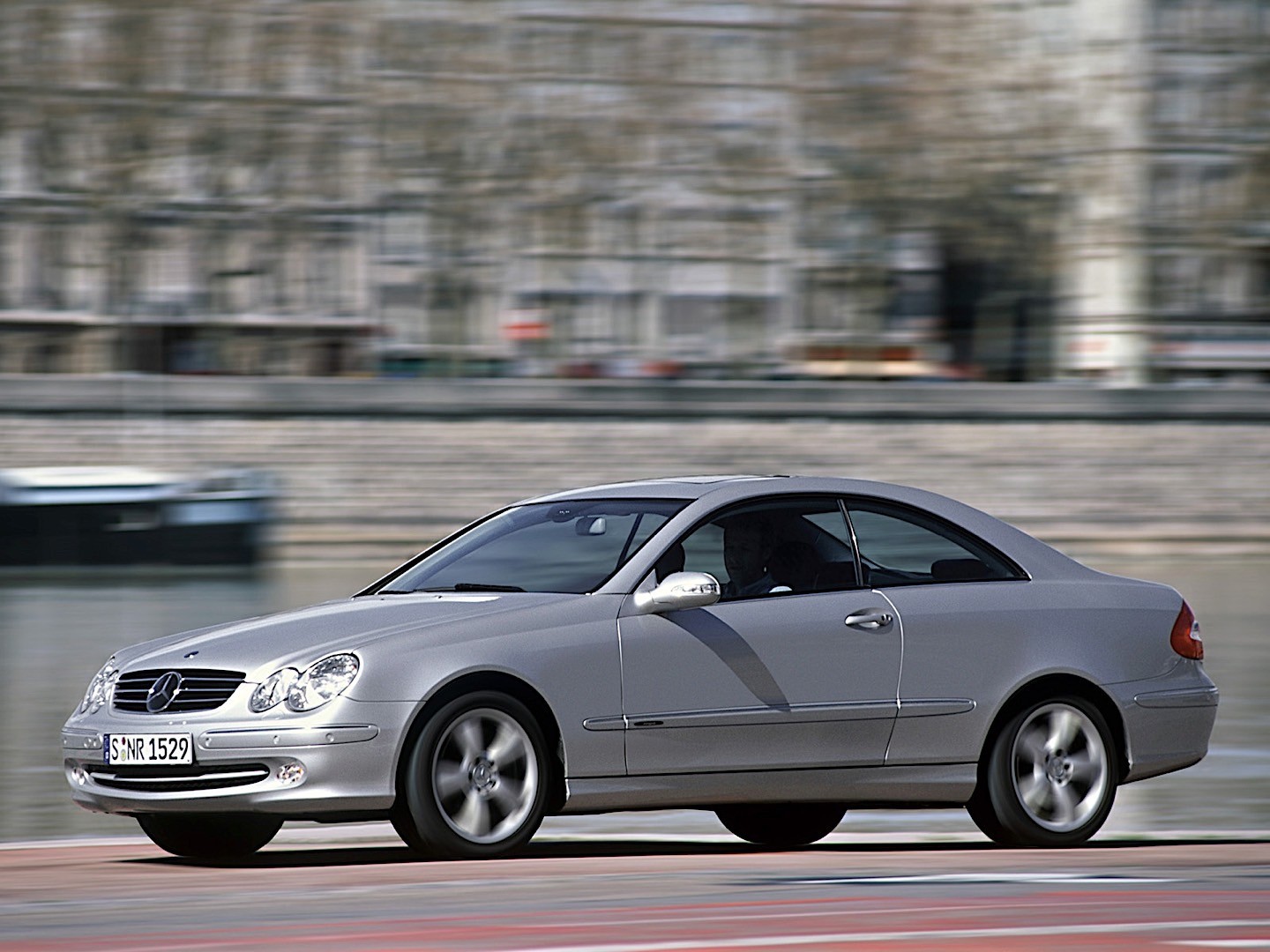 Mercedes Benz E-Klasse Coupe And Predecessors photo 13