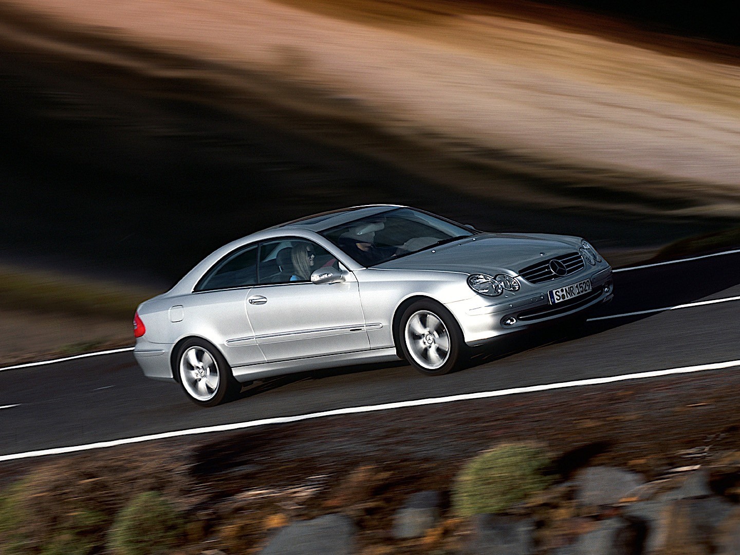 Mercedes Benz E-Klasse Coupe And Predecessors photo 20