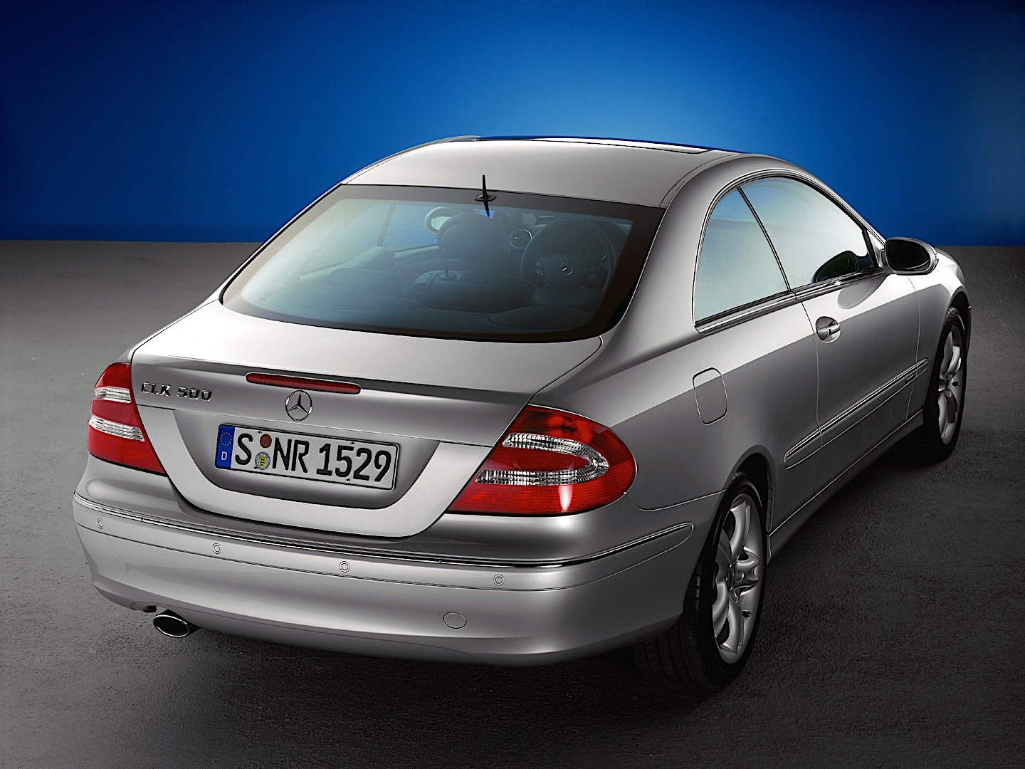 Mercedes Benz E-Klasse Coupe And Predecessors photo 21