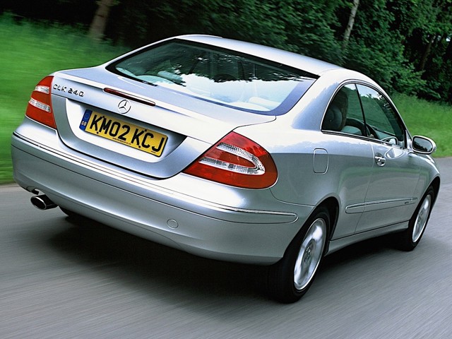 Mercedes Benz E-Klasse Coupe And Predecessors photo 26