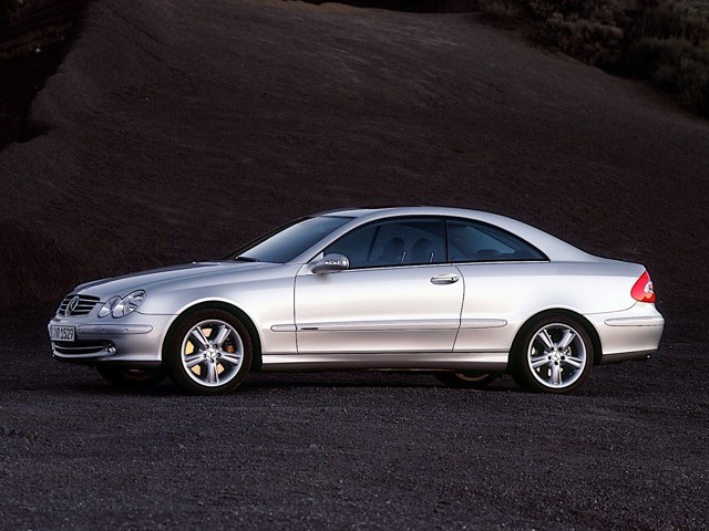Mercedes Benz E-Klasse Coupe And Predecessors photo 31