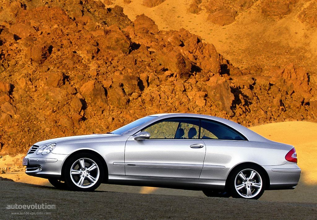 Mercedes Benz E-Klasse Coupe And Predecessors photo 8