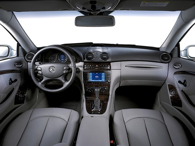 Mercedes Benz E-Klasse Coupe And Predecessors photo 36