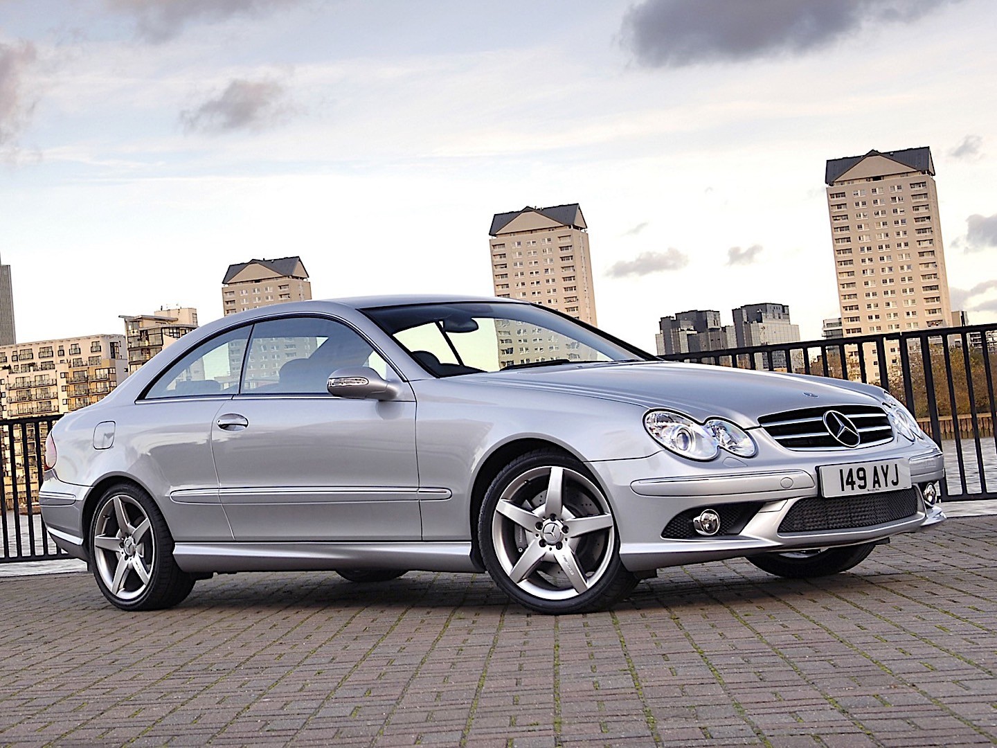 Mercedes Benz E-Klasse Coupe And Predecessors photo 16