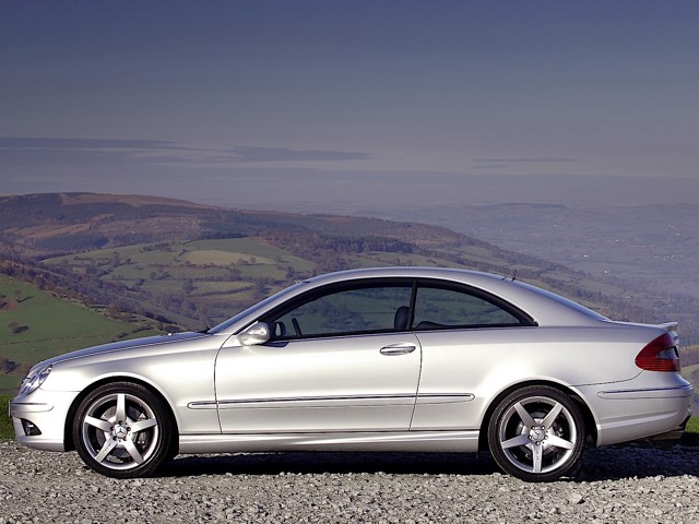 Mercedes Benz E-Klasse Coupe And Predecessors photo 26
