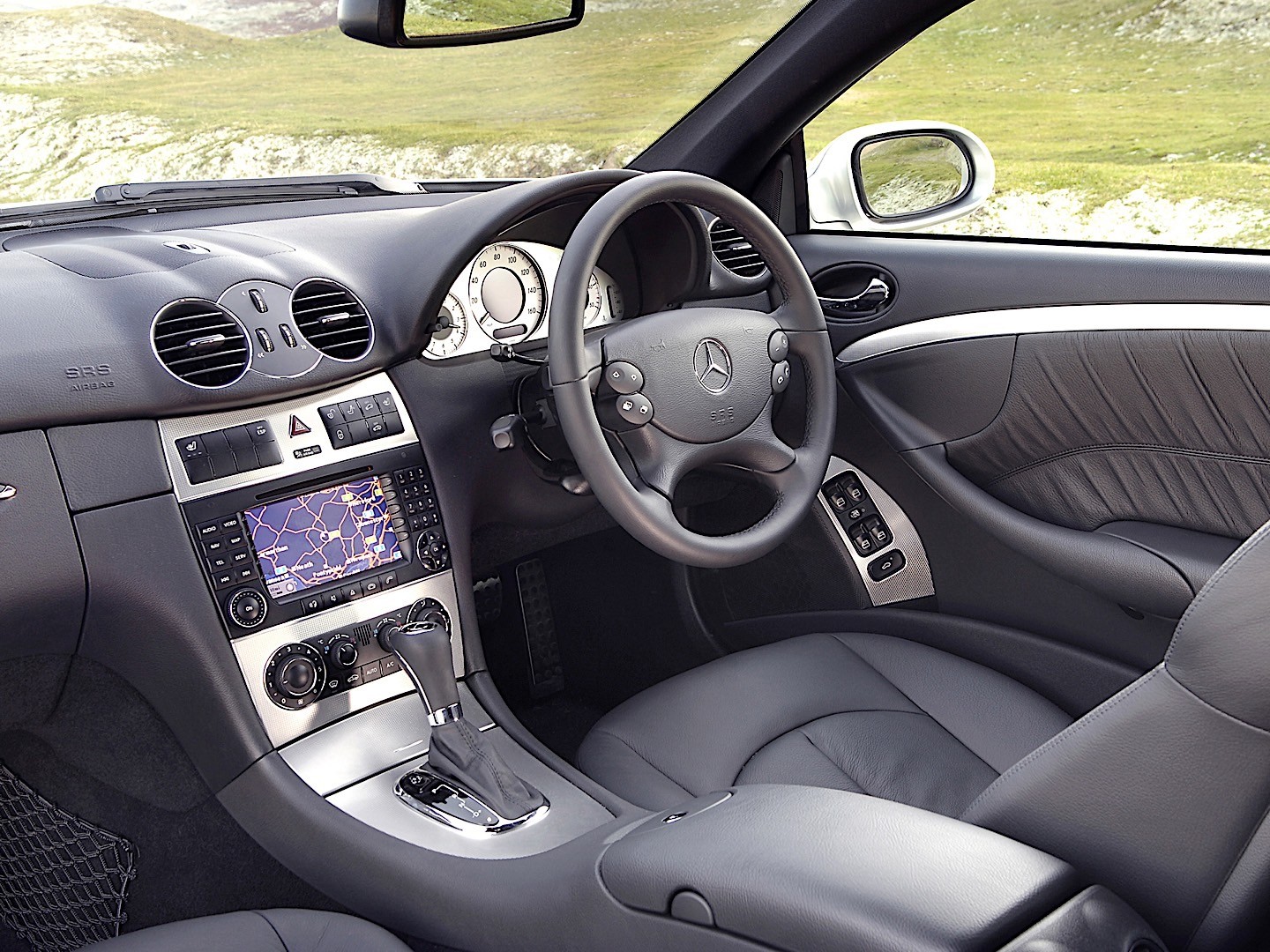 Mercedes Benz E-Klasse Coupe And Predecessors photo 32