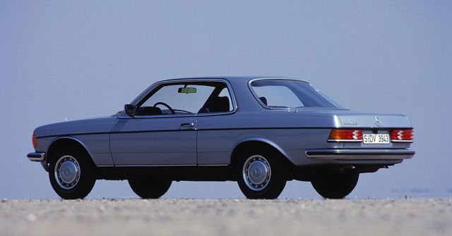 Mercedes Benz E-Klasse Coupe And Predecessors photo 12