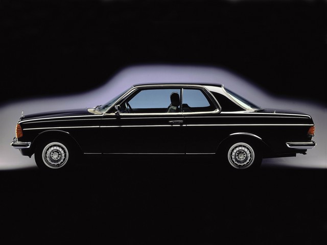 Mercedes Benz E-Klasse Coupe And Predecessors photo 21