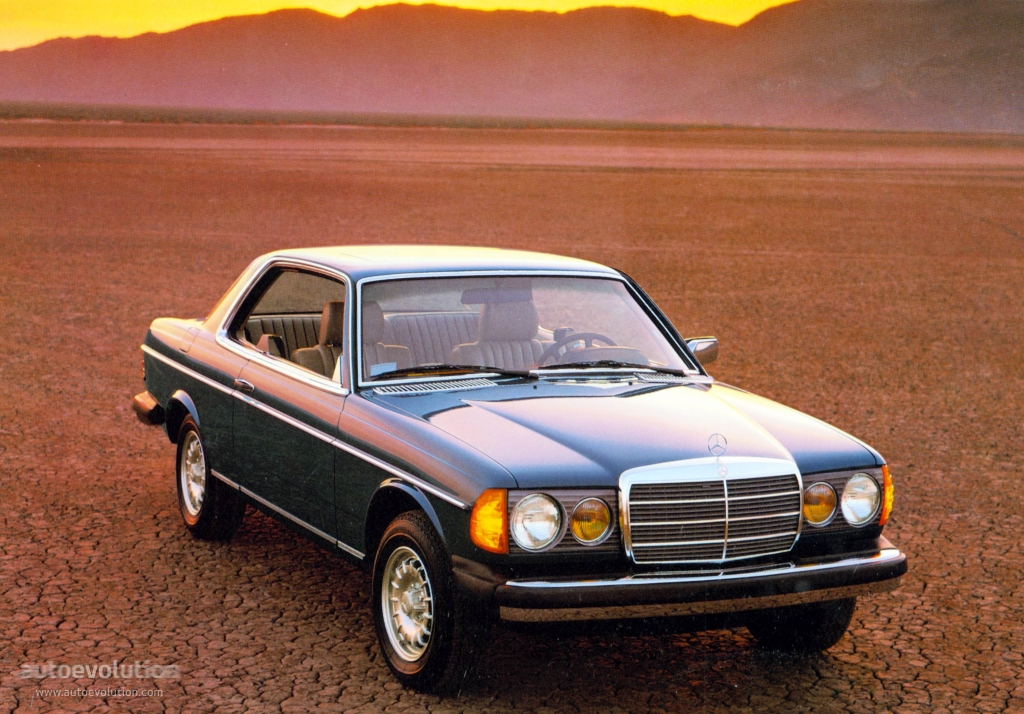 Mercedes Benz E-Klasse Coupe And Predecessors photo 2