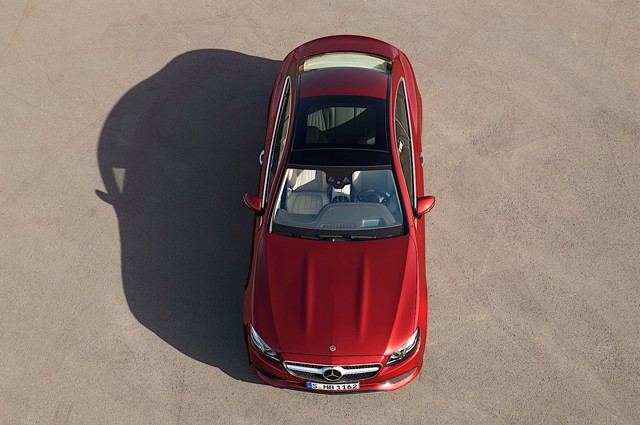 Mercedes Benz E-Klasse Coupe And Predecessors photo 3